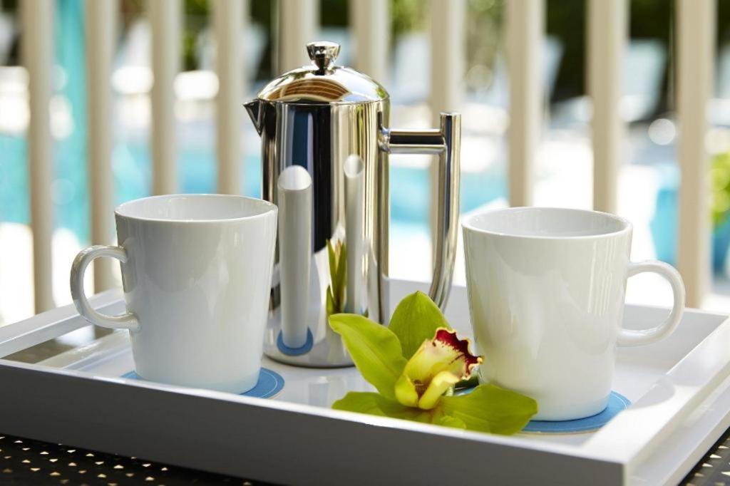 The Marker Key West Harbor Resort Bagian luar foto